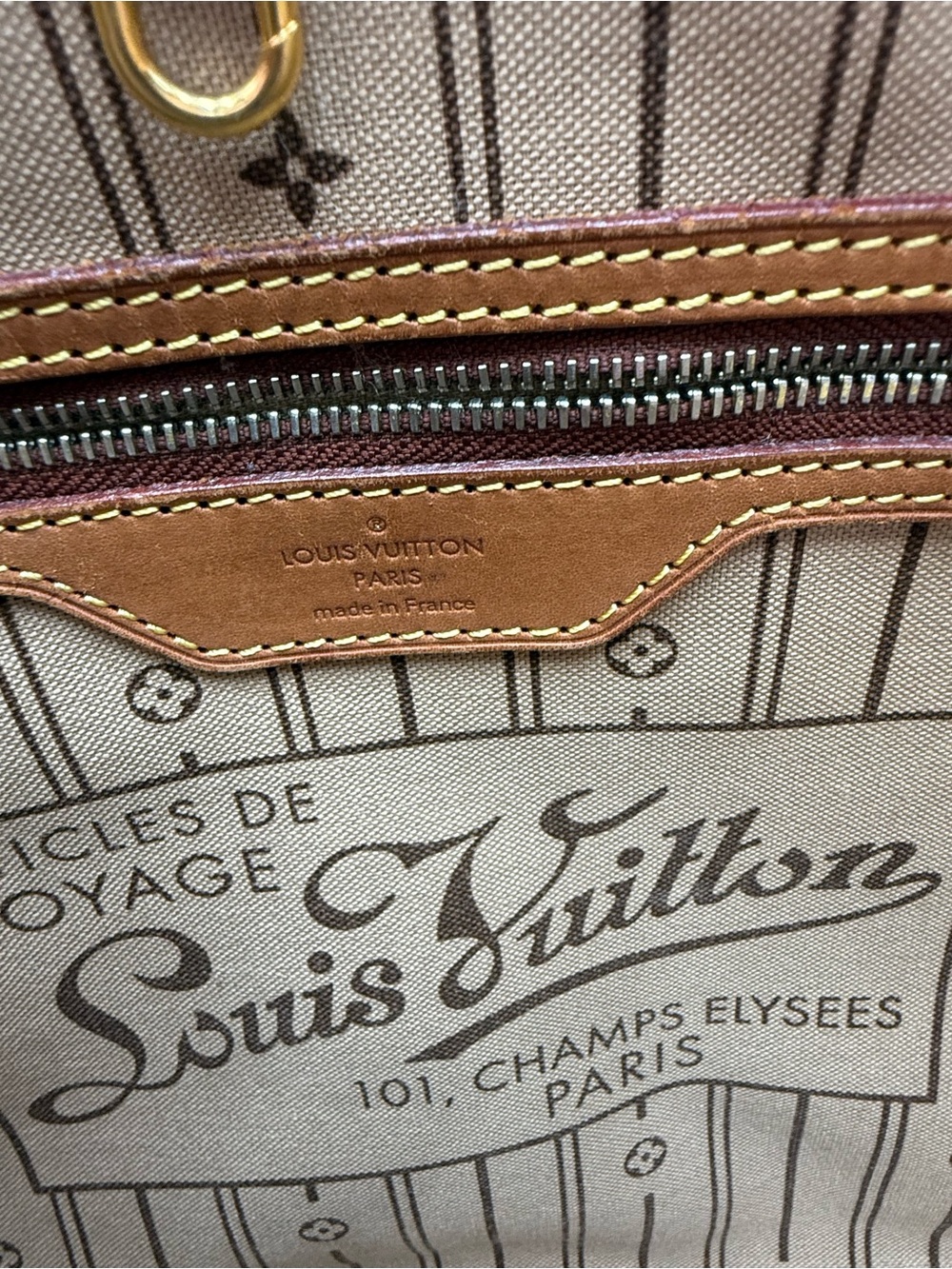 Louis Vuitton Classic Monogram Neverfull Tote Bag - Picture 8 of 13